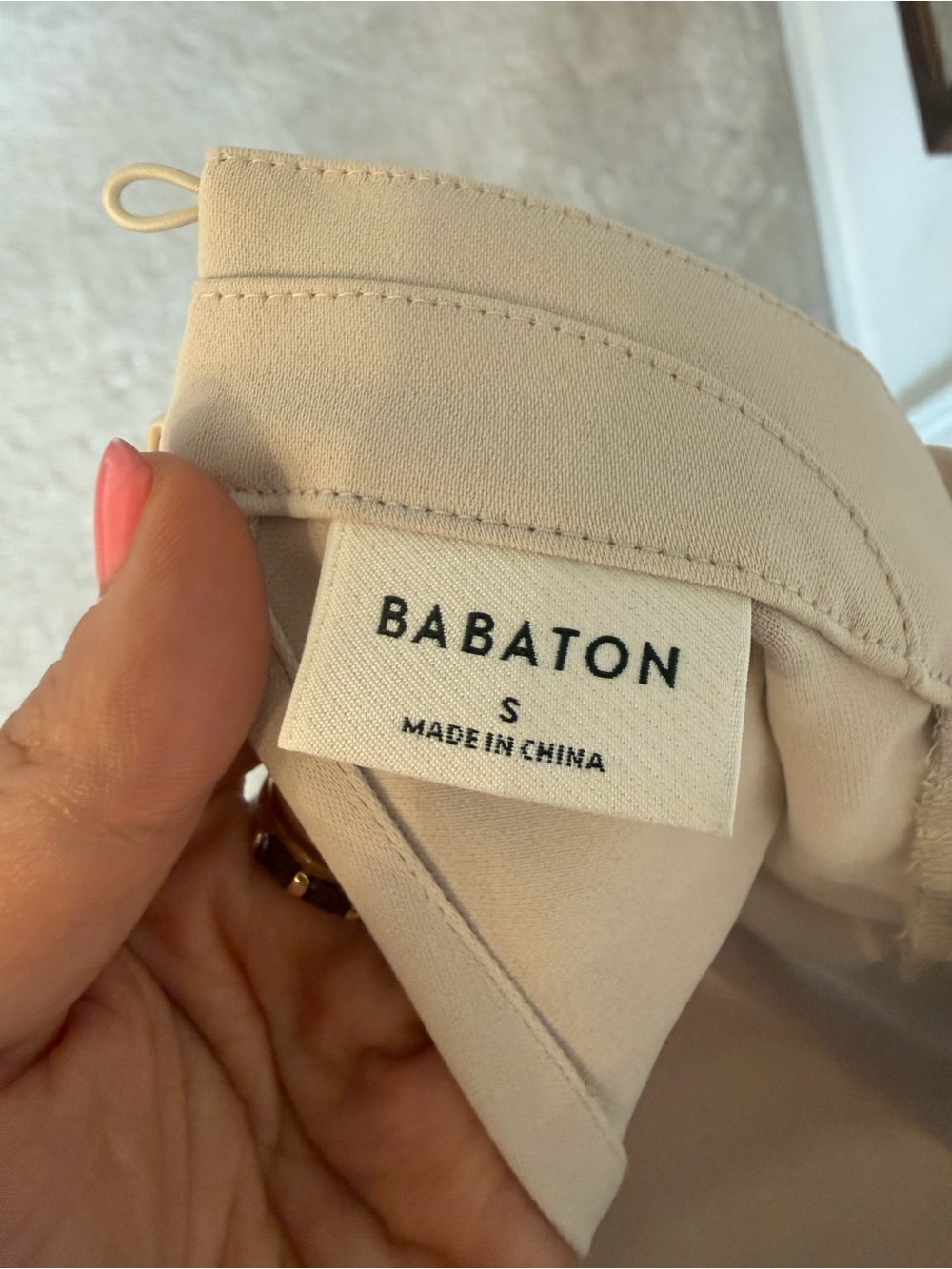 Aritzia Babaton Sleeveless Cowl Neck Blouse - Picture 3 of 5